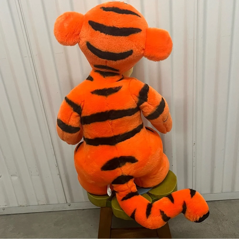 HUGE 22 inch Tigger Stuffed Animal Disney Plush Doll Toy Winnie the Pooh Tiger - Picture 3 of 5